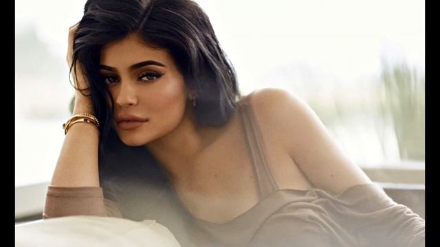 Кайли Дженнер (Kylie Jenner). Малышка на миллион. Семейство Кардашьян. смотреть онлайн