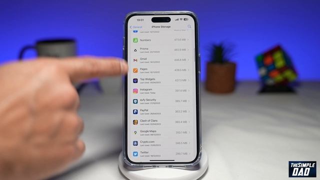 How to Update Instagram App on Your iPhone iPad iOS 16.2 (2023) смотреть онлайн