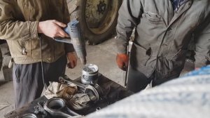 Трактор ЮМЗ гонит масло с сапуна. Дизель Д-65 трактор ЮМЗ-6