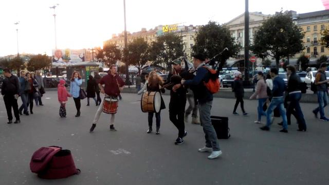 волынка в Питере. сенная смотреть онлайн