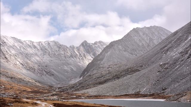 Долина реки Нарын-гол. смотреть онлайн