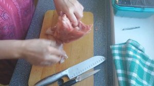 Разделываю утку на порционные кусочки. Быстро, не хлопотно.