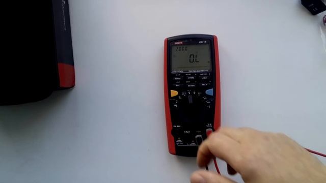 Мультиметр UNI-T UT71B смотреть онлайн