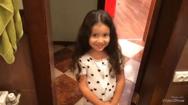 НЕРЕАЛЬНОЕ ВИДЕО ПОСТИРАЛИ АЙФОН И АЙПАД/ АЙФОН НЕ ВКЛЮЧАЕТСЯ/ МАМА РУГАЕТСЯ ДЕТИ РАСКИДАЛИ ИГРУШКИ смотреть онлайн