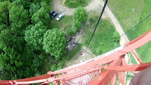 ПРЫЖОК С ВЕРЕВКИ РОУПДЖАМПИНГ 75 МЕТРОВ ПОДАРОК НА ДЕНЬ РОЖДЕНИЯ ЭМОЦИИ смотреть онлайн