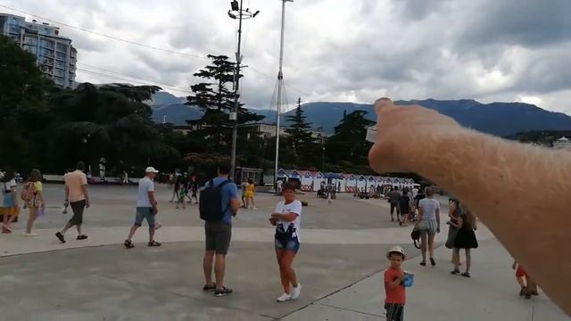 КРЫМ - ЯЛТА - НАБЕРЕЖНАЯ!!!МИХАЛЫЧ смотреть онлайн