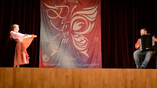 Юрьева Ульяна "Голосочек мой певучий". смотреть онлайн