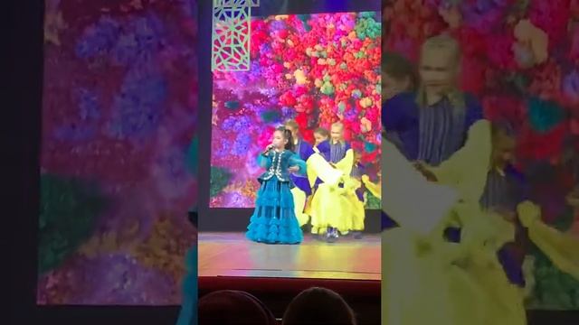 Кубэлэк. Татарская народная песня. Хайруллина Милина 7 лет. смотреть онлайн