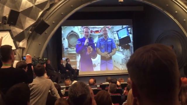 Космонавты о «плоской Земле» смотреть онлайн