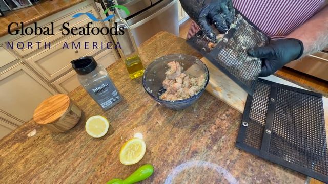 Креветка на гриле: маленькие секреты великолепного блюда Global Seafoods Fish Market and Cooking смотреть онлайн