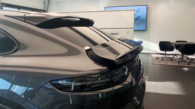 The New Cayenne Turbo Coupe with Lightweight Sport Package смотреть онлайн