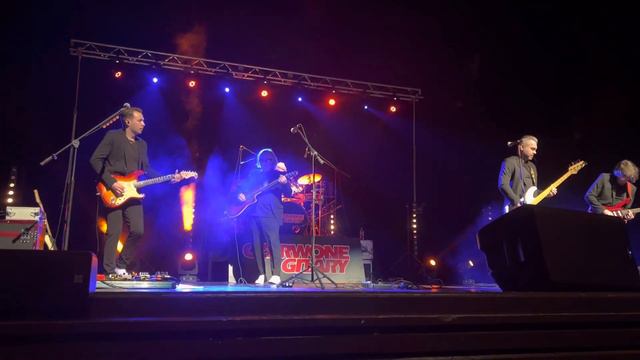 Czerwone Gitary koncert platynowy Rybnik 2022 Hisotria jednej znajomości смотреть онлайн