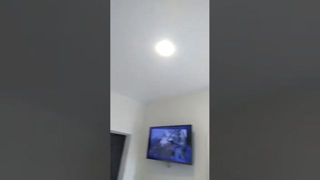ЖК Октябрьский, 49м, 4 этаж, новый ремонт, никто не жил, вся техника и мебель остаётся. 16200? смотреть онлайн