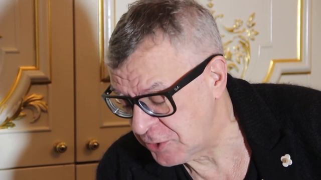 Андрей Ургант | "Все настоящее детям" смотреть онлайн