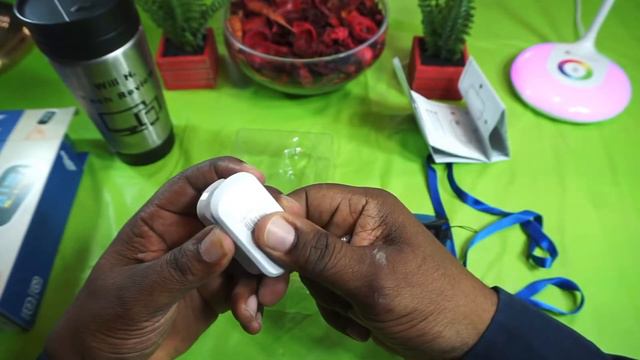 Equate Pulse and Oximeter Unboxing and Demo смотреть онлайн