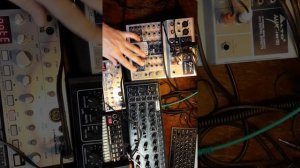 Подключаем синтезаторы к микшеру_коммутация