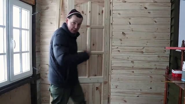 Сделал простой тёплый туалет в деревенском доме смотреть онлайн