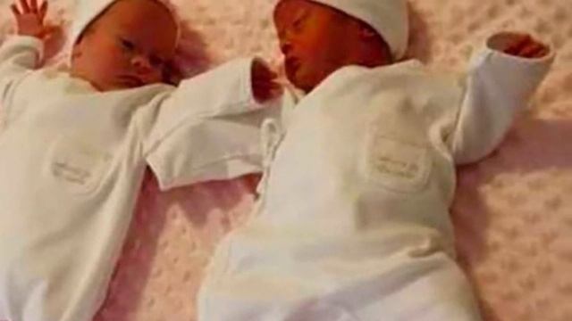 ?ПАРА очень обрадовались рождению МАЛЫШЕЙ, но тут зашел врач и произнес «МНЕ ОЧЕНЬ ЖАЛЬ, НО..» смотреть онлайн