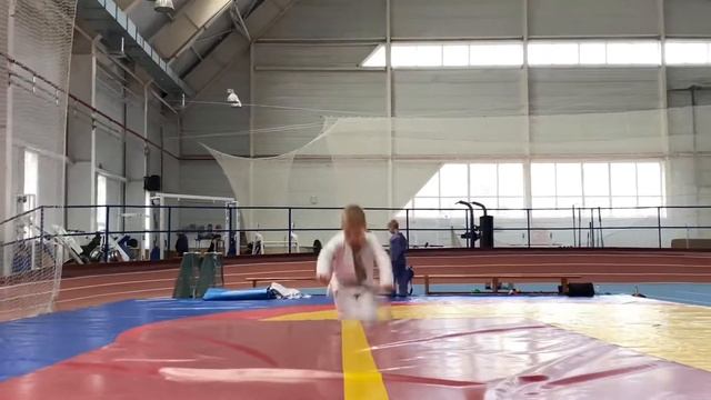 Тренировка по дзюдо. Дети до 10 лет. Младшая группа. Бахмут, Украина. 2021 смотреть онлайн