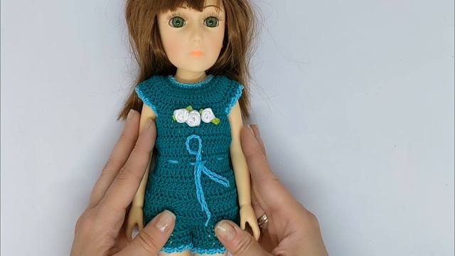 Комбинезон для куклы Анико от нового российского бренда "Trinity Dolls" смотреть онлайн