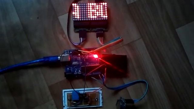 Бегущая строка на MAX7219 смотреть онлайн