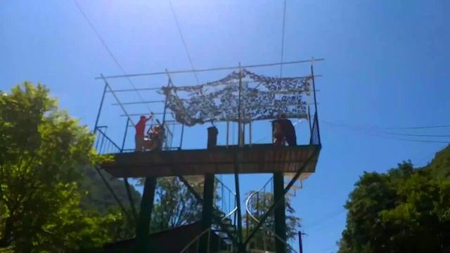 Абхазия тарзанка над рекой Бзыбь / Сочи Абхазия Рицинский парк смотреть онлайн