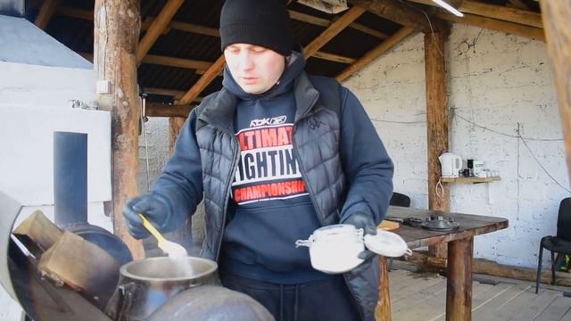 САМАЯ ВКУСНАЯ ЕДА  НА СВЕЖЕМ ВОЗДУХЕ. МАМПАР.