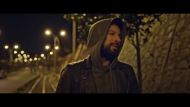 TARKAN - Çok Ağladım смотреть онлайн