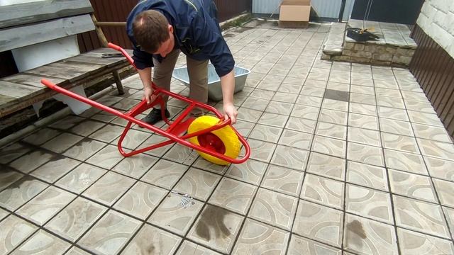 СБОРКА САДОВОЙ ТЕЛЕЖКИ/ТАЧКИ СВОИМИ РУКАМИ смотреть онлайн