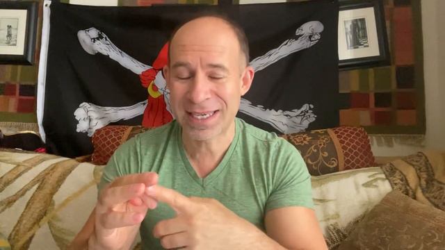 Эпизод 1. Как правильно говорить английские слова. Советы от VC из Кремниевой долины #английскийязы смотреть онлайн