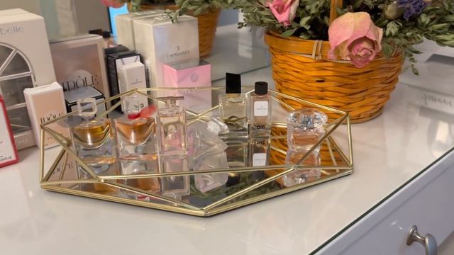 ПАРФЮМЕРНЫЕ МИНИАТЮРЫ. Моя КОЛЛЕКЦИЯ. Часть 1. 12 флаконов с ароматами // Miniature Perfumes смотреть онлайн