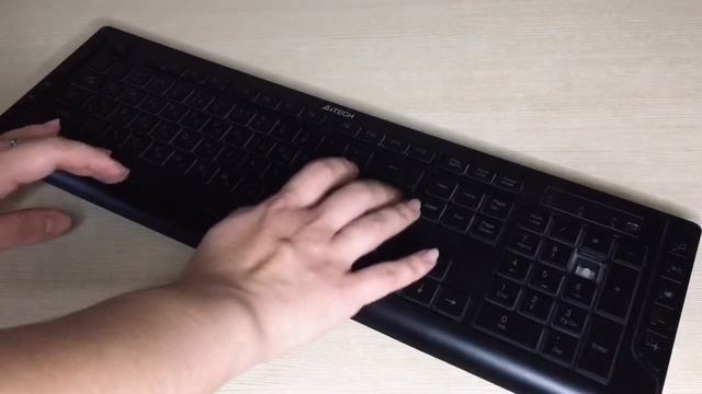 Асмр нажатие на клавиатуру от компьютера / Asmr keyboard tapping смотреть онлайн