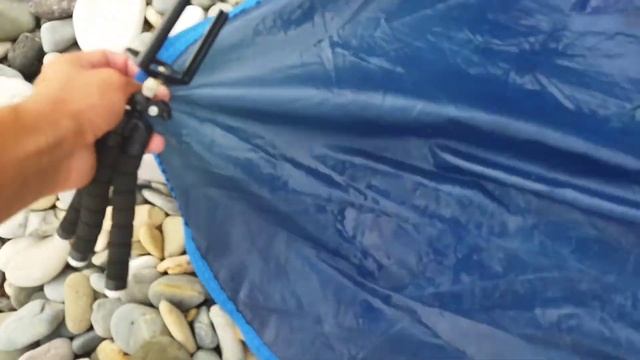 Выживание у моря. Метатель для стрел своими руками. жарим сосиски на костре. Ночь у моря. шторм. смотреть онлайн