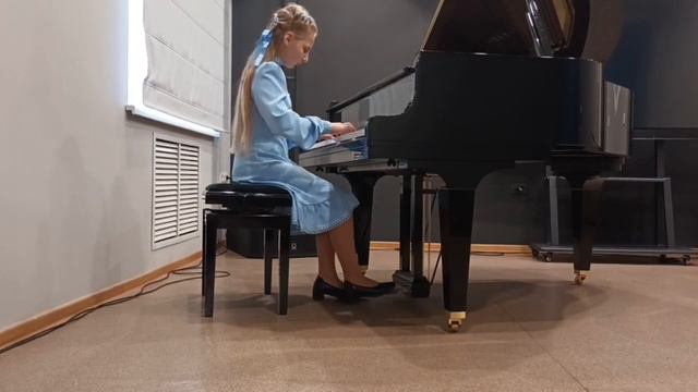 Шульгина Анастасия. И.С. Бах 2-х голосная инвенция фа минор номер 9. смотреть онлайн