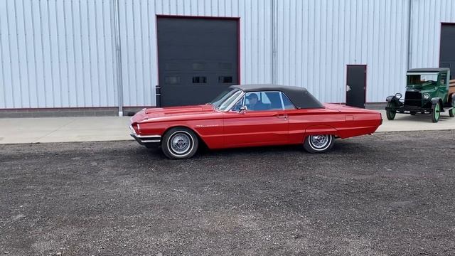 Lot 64, 1964 Ford Thunderbird 2-Door Convertible смотреть онлайн