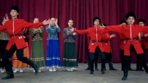 Детский ансамбль "Канарейка" - "Казаки, казаки"