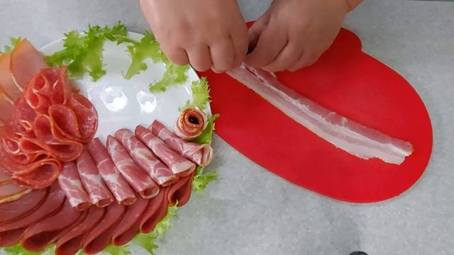 Праздничная мясная тарелка смотреть онлайн