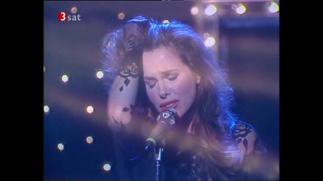 Lory (Bonnie) Bianco - A Cry In The Night смотреть онлайн