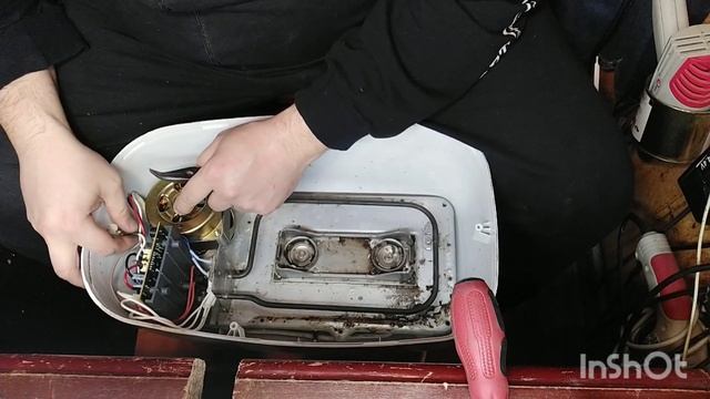 Ремонт хлібопікарні AFK BM-3 . Ремонт хлебопечки AFK BM-3 смотреть онлайн