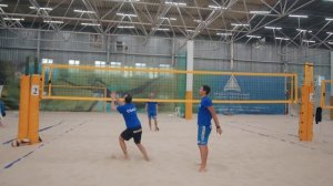 Нападающий удар в пляжном волейболе. Техника. Ошибки.