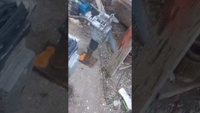 Импорто замещения и модернизация))) Переделка вибротрамбовки ИЭ-4505 смотреть онлайн