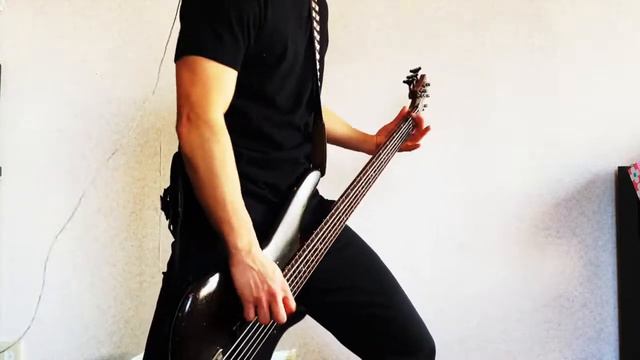 Wage War - Alive || Bass Cover смотреть онлайн