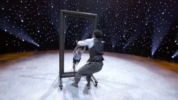 The Mirror Alexandre Desplat