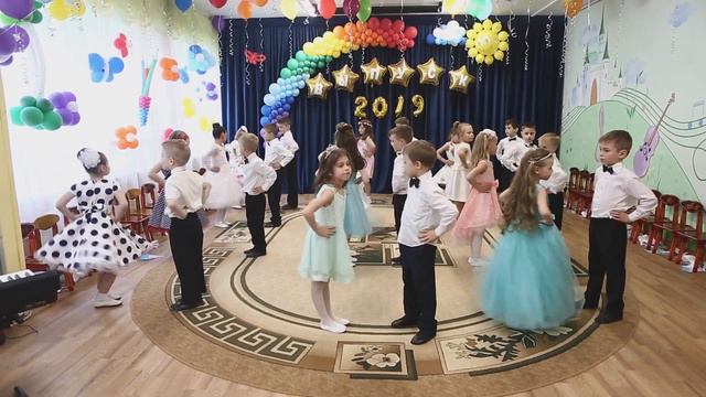 ВЫПУСКНОЙ В ДЕТСКОМ САДУ - "Творческое объединение GAMMAFORMAT" смотреть онлайн