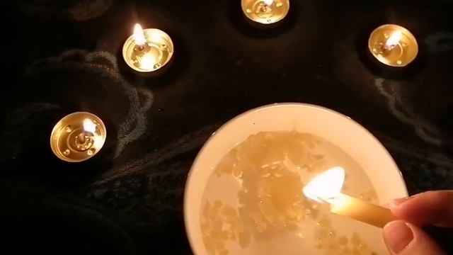 ЧУВСТВА ЛЮБИМОГО ?!!! Гадание на воске?!!! смотреть онлайн