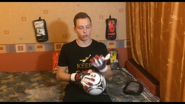 Обзор вратарских перчаток Precision GK SCHMEICHOLOGY 5 FUSION SCHOLAR от Gloves N' Kit смотреть онлайн