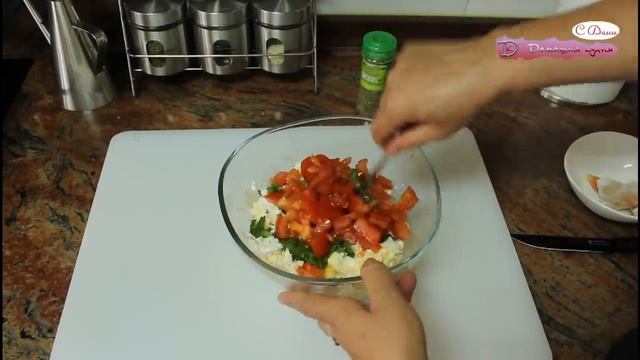 Пълнени чушки с яйца, сирене и домати, бързо и лесно смотреть онлайн