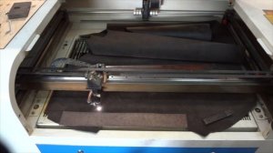 Лазерная резка кожи. Раскрой портмоне под седельный шов