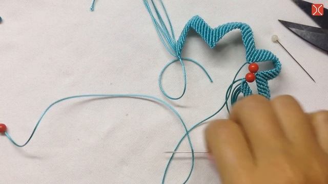 Macrame keychain tutorial - The Twisted spiral flower - Simple and easy but never old pattern смотреть онлайн