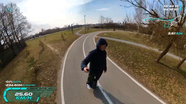 Su vienaračiu Begode rs hs, po parką смотреть онлайн